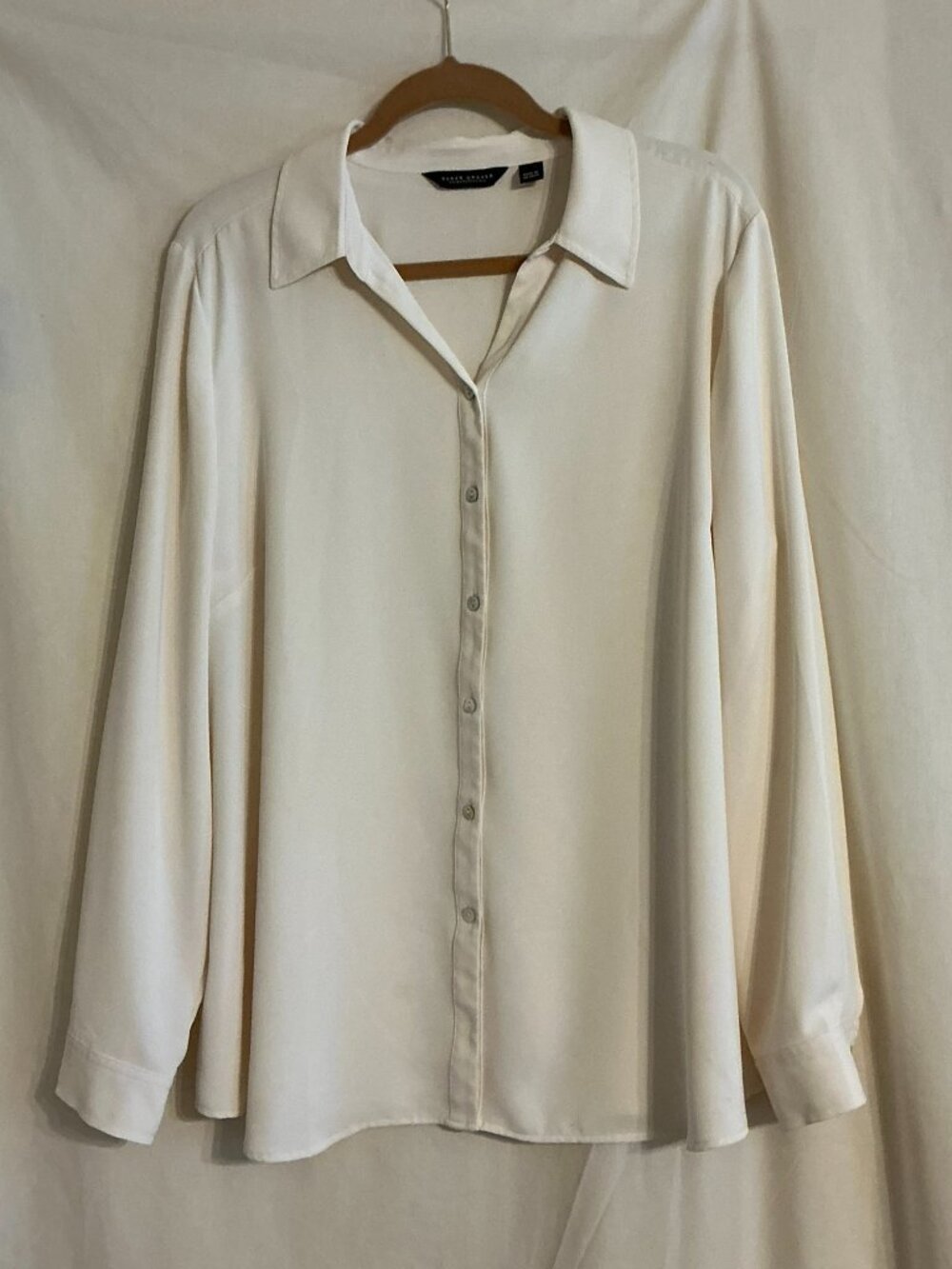 SUSAN GRAVER Women's CREAMY WHITE Collared Button-Down Long Sleeve Blouse 1X